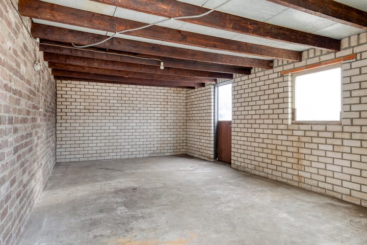 Photo 37 of Oudedijk 77