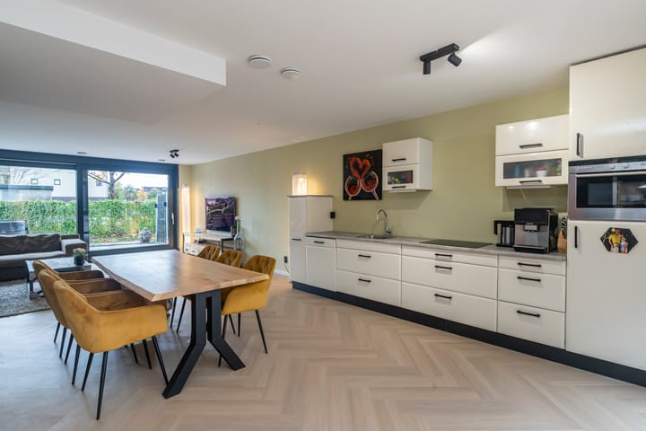 Foto 6 van Heerenvliet 16