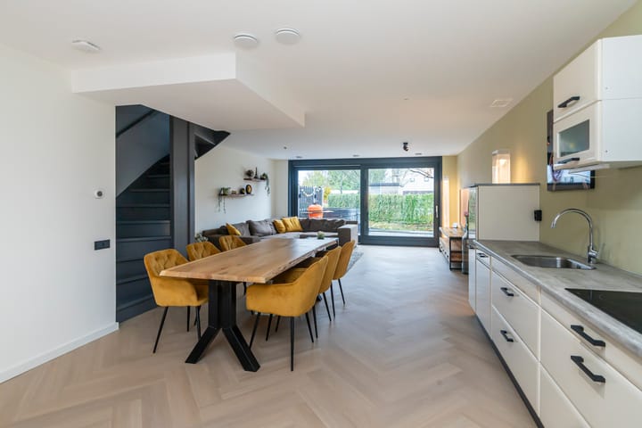 Foto 8 van Heerenvliet 16