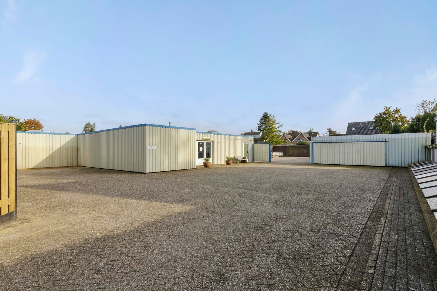 View photo 2 of Ferdinand Bolstraat 24-a