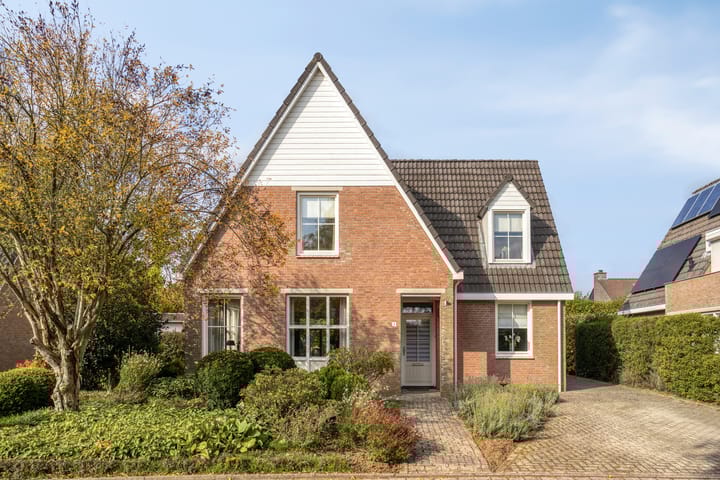 Foto 2 van Valkenburgstraat 3