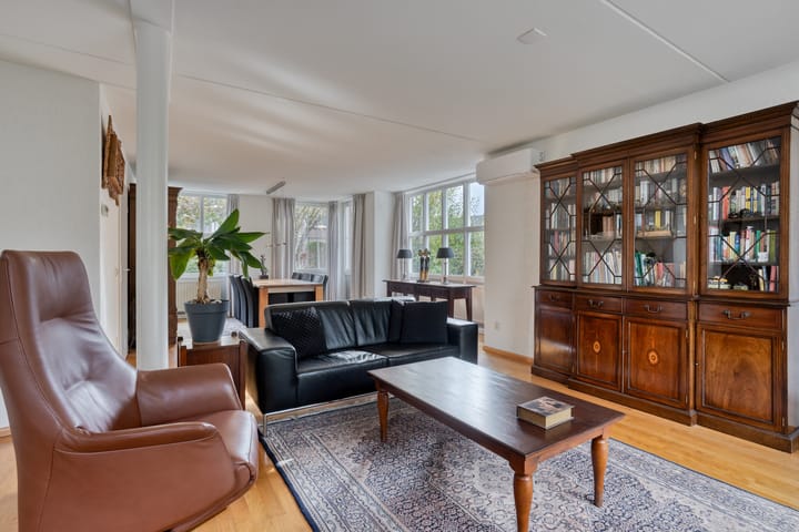 Foto 12 van Valkenburgstraat 3