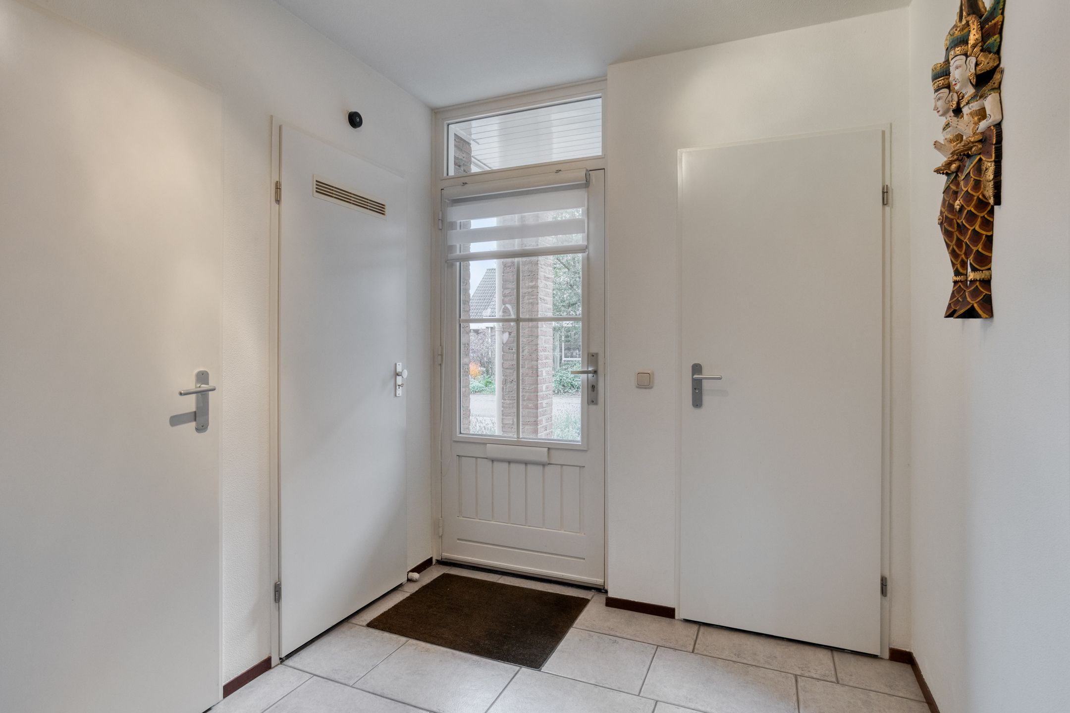 Photo 3 of Valkenburgstraat 3