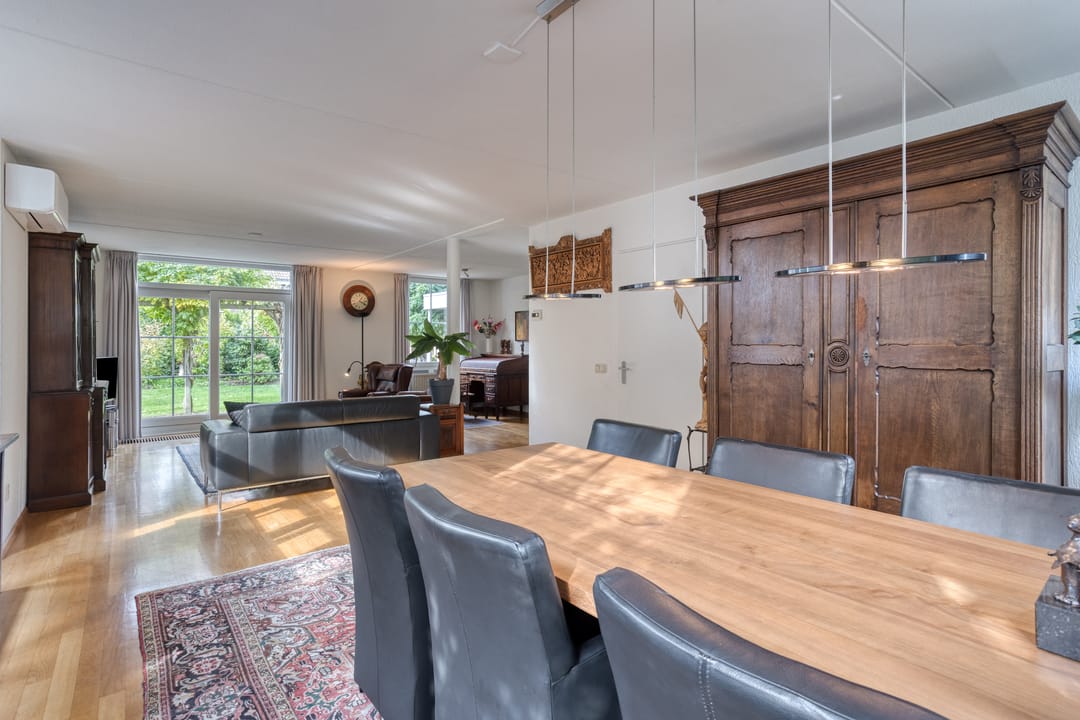 Photo 8 of Valkenburgstraat 3