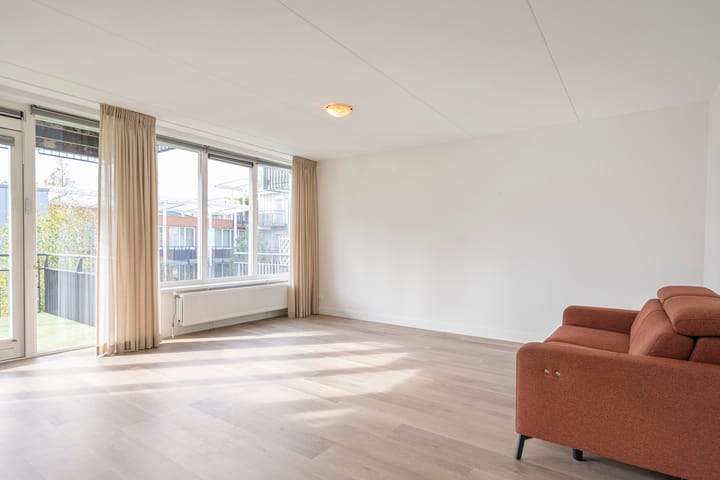 Foto 2 van Raadhuisstraat 107