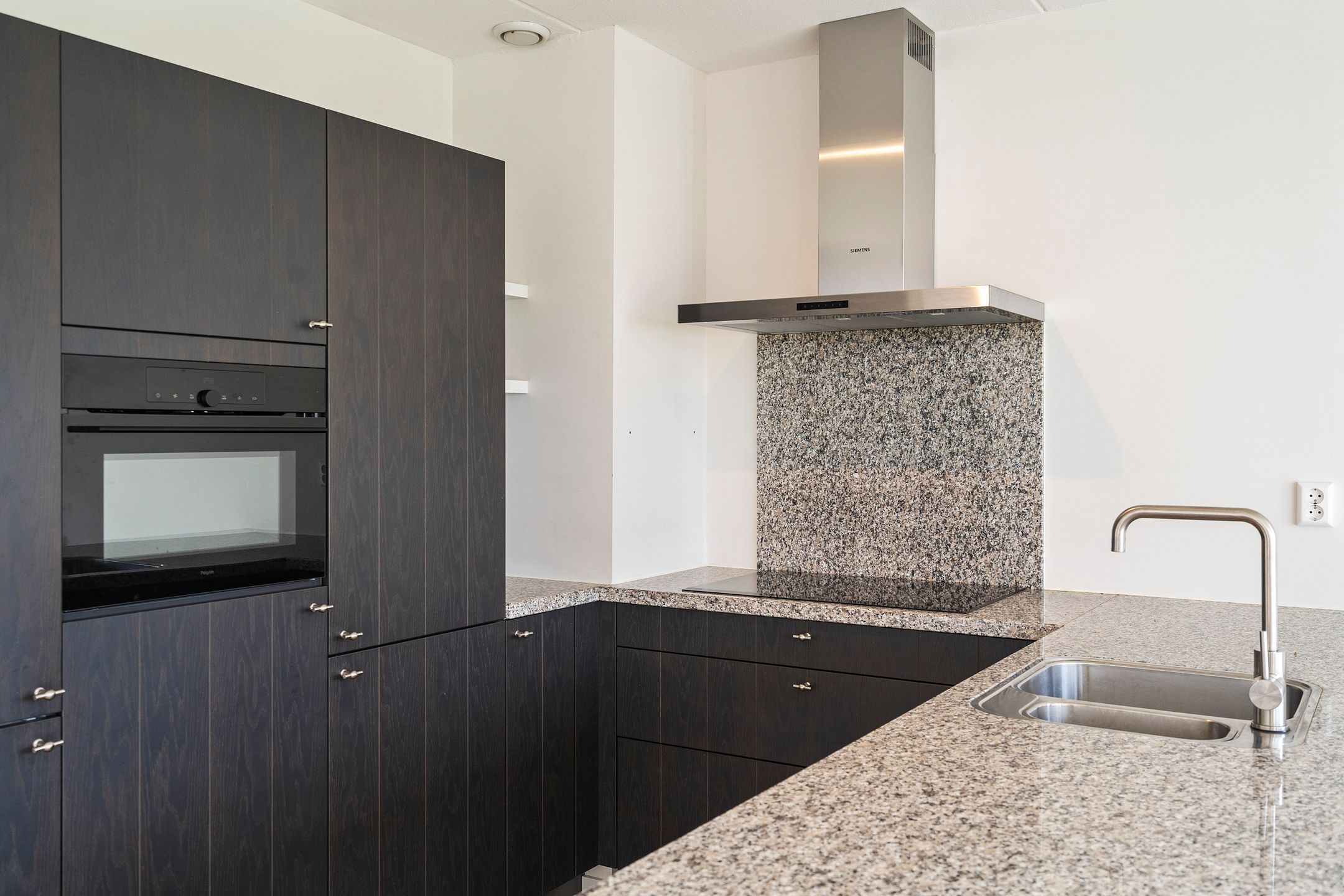 Foto 12 van Raadhuisstraat 107