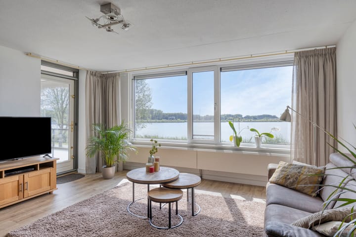 Foto 8 van Fellinilaan 436