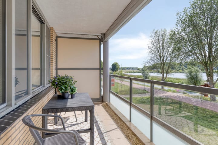 Foto 21 van Fellinilaan 436