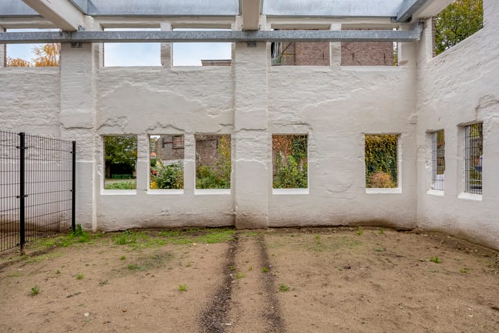 Photo 32 of Split-level woning (Bouwnr. F1)