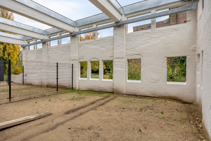 Photo 33 of Split-level woning (Bouwnr. F1)