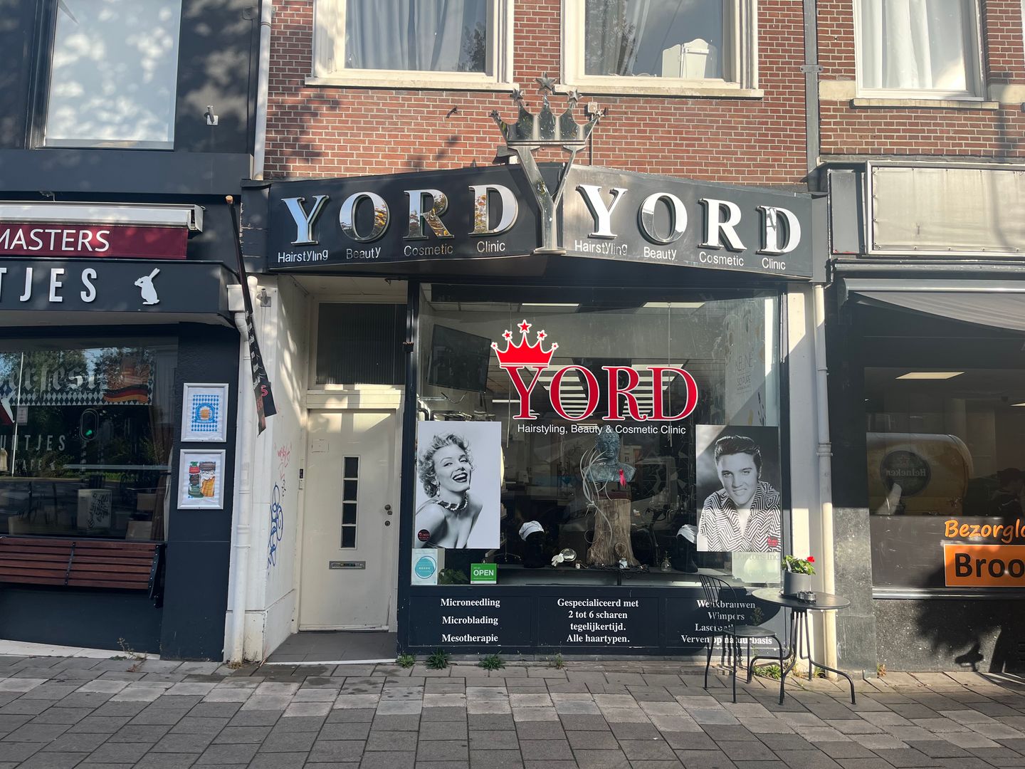 View photo 2 of Biltstraat 10