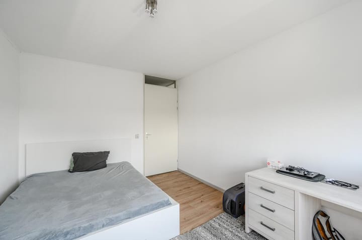 Foto 10 van Osdorper Ban 736