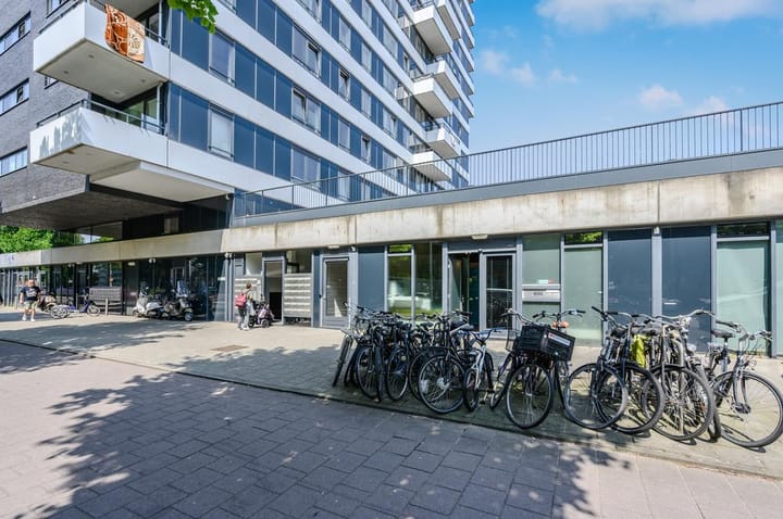 Foto 17 van Osdorper Ban 736