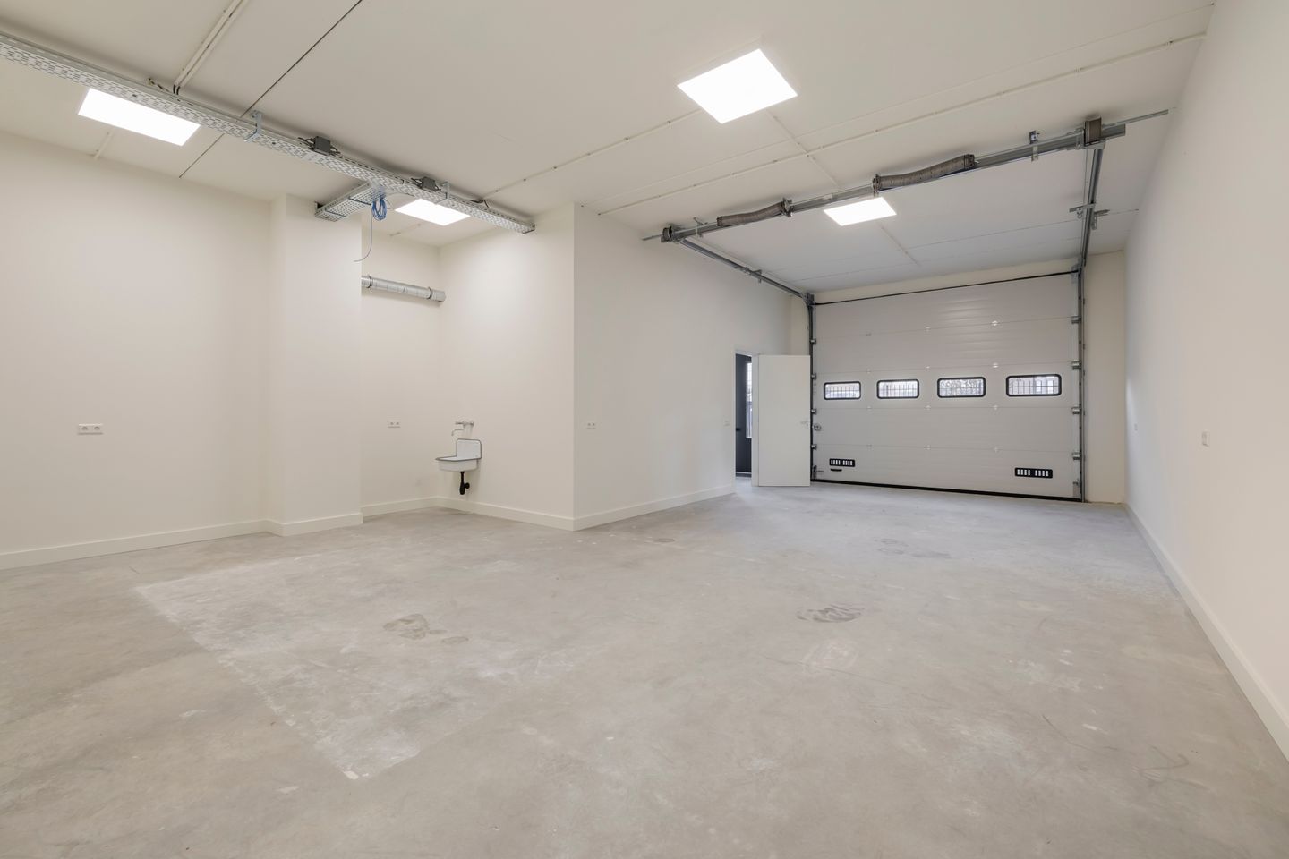 Bekijk foto 3 van Nijverheidslaan 10-N