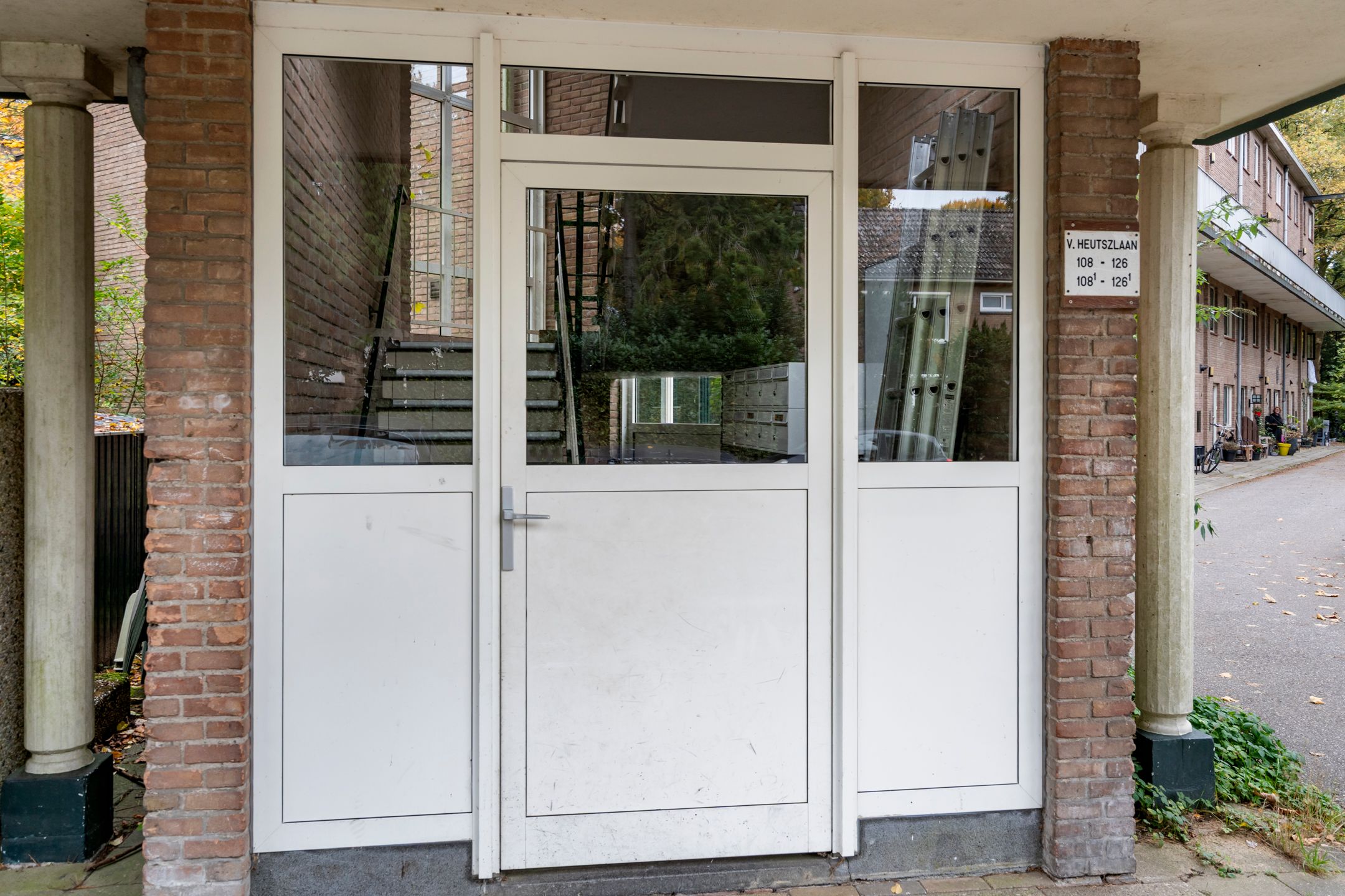 Photo 9 of van Heutszlaan 114-1