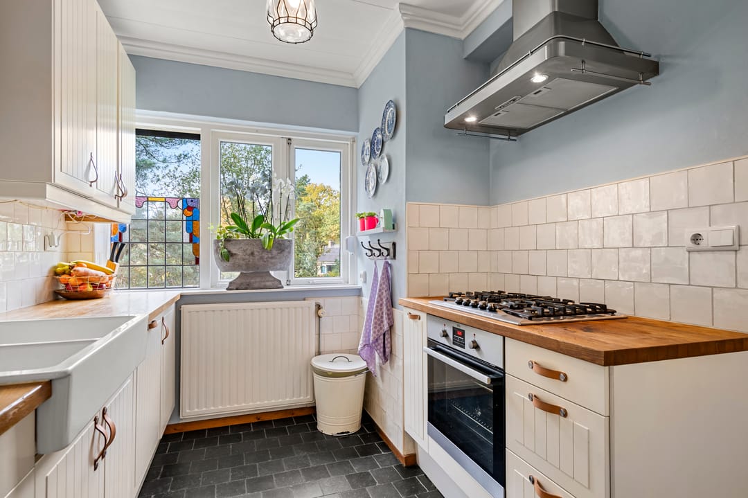 Photo 32 of van Heutszlaan 114-1