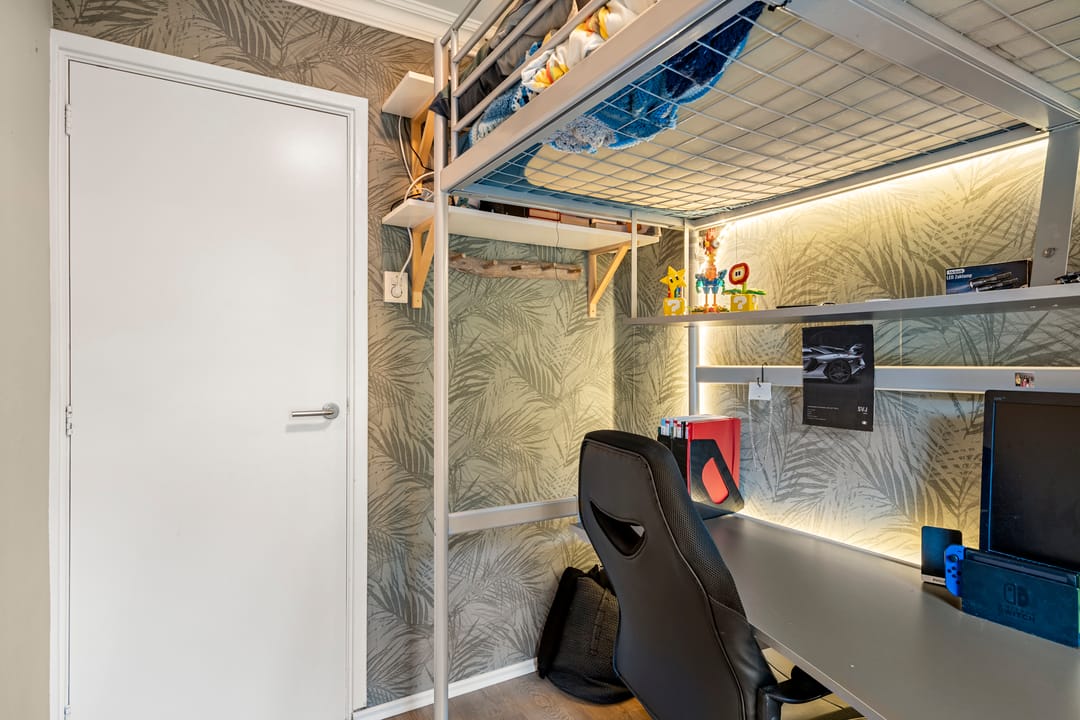 Photo 43 of van Heutszlaan 114-1