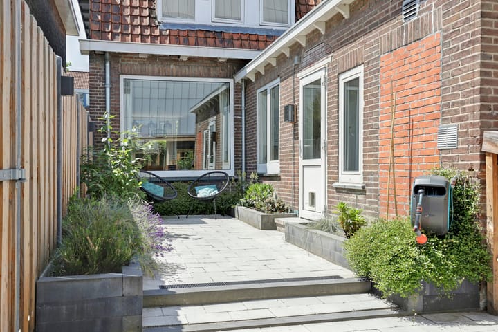 Foto 25 van Da Costastraat 9