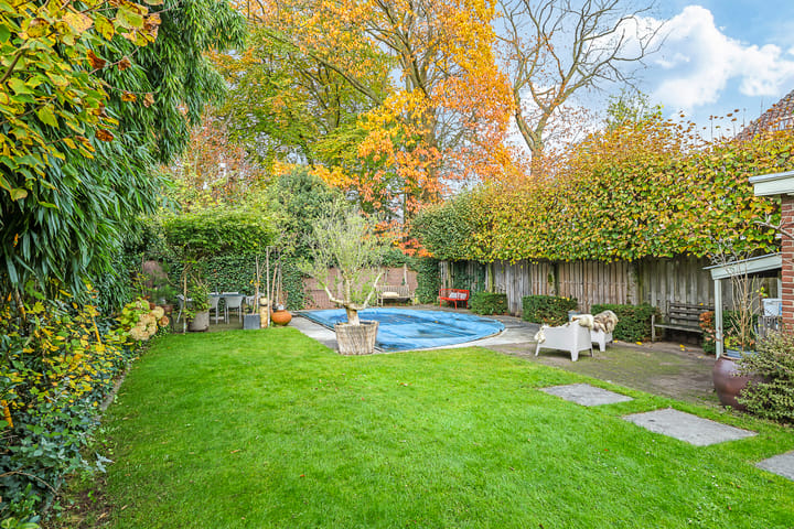 Photo 60 of Hazenlaan 7