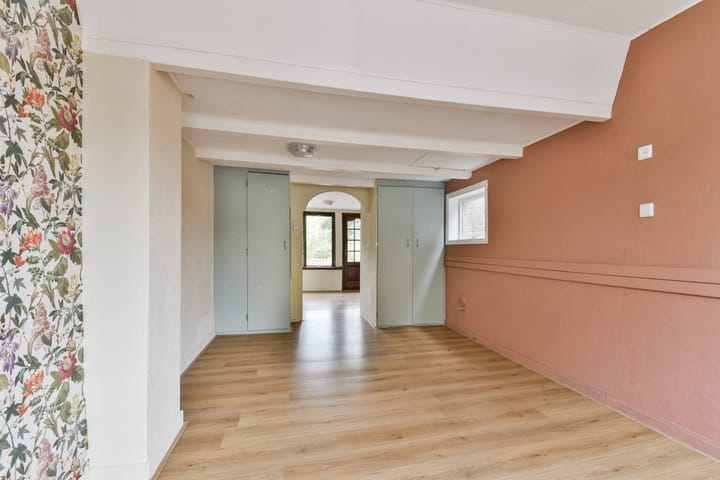 Photo 18 of Wethouder Venteweg 12