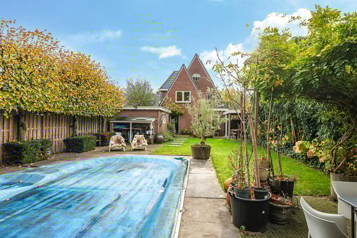 Photo 66 of Hazenlaan 7