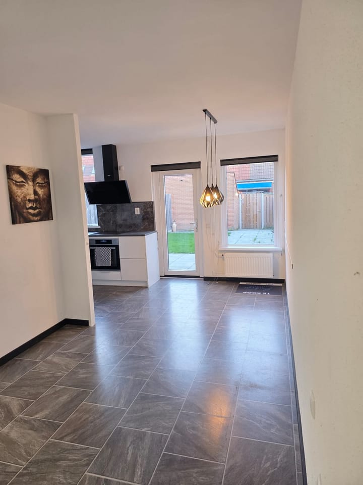 Photo 7 of Kamp 33 23