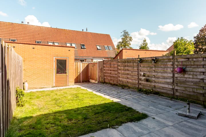 Photo 10 of Kamp 33 23