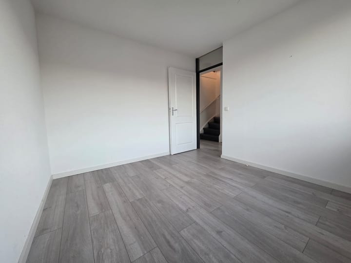 Photo 17 of Kamp 33 23