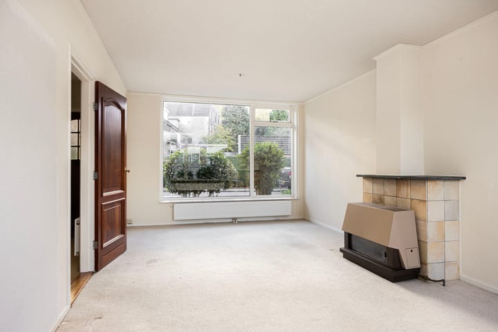 Photo 5 of van der Vegtestraat 143