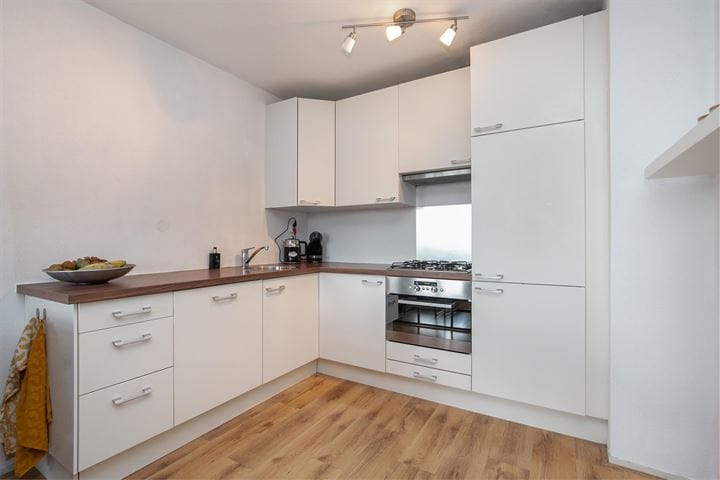 Foto 7 van Valkenboskade 82-B