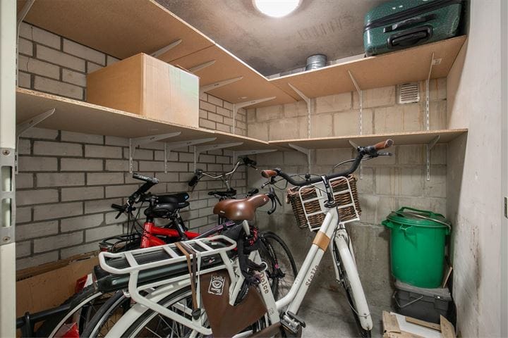 Foto 18 van Valkenboskade 82-B