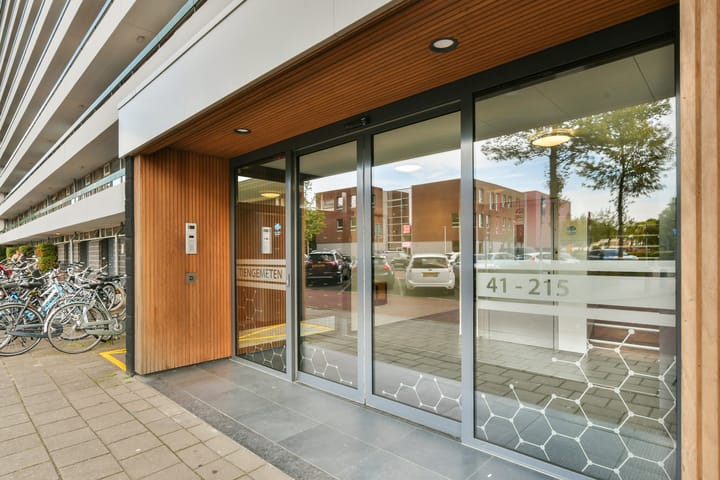 Foto 1 van Tiengemeten 115