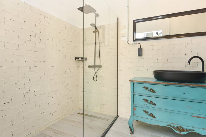 Foto 15 van Van Brederodestraat 5