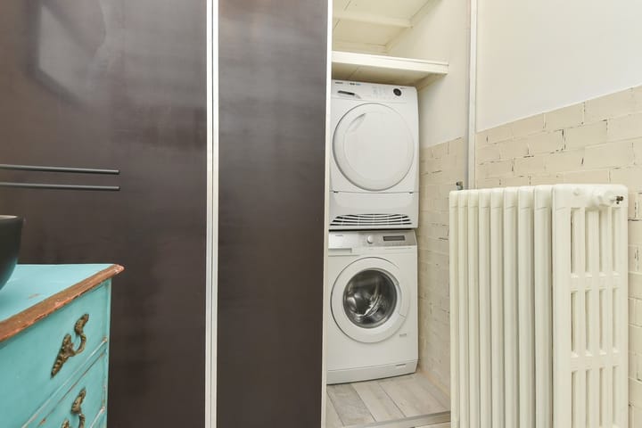 Foto 17 van Van Brederodestraat 5