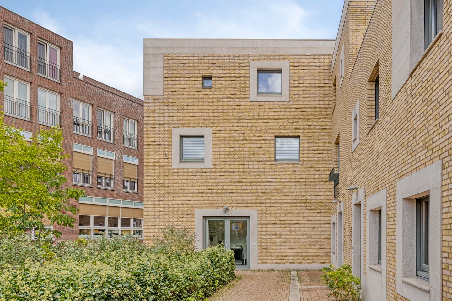 View photo 1 of Wenckenbachstraat 30