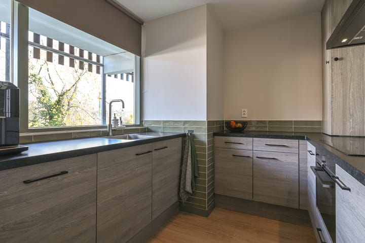 Photo 4 of Van Dalenlaan 344