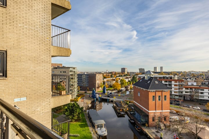 Foto 33 van De Brink 84