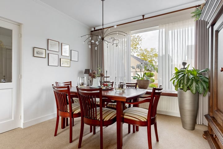 Photo 13 of Trompstraat 42