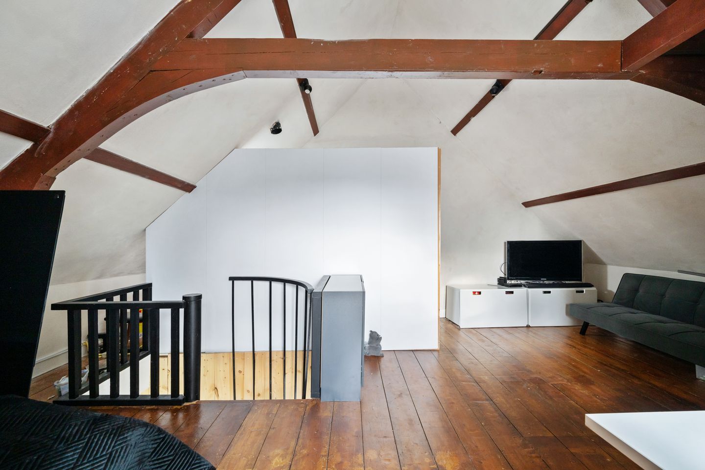 Foto 25 van Hoefweg 60