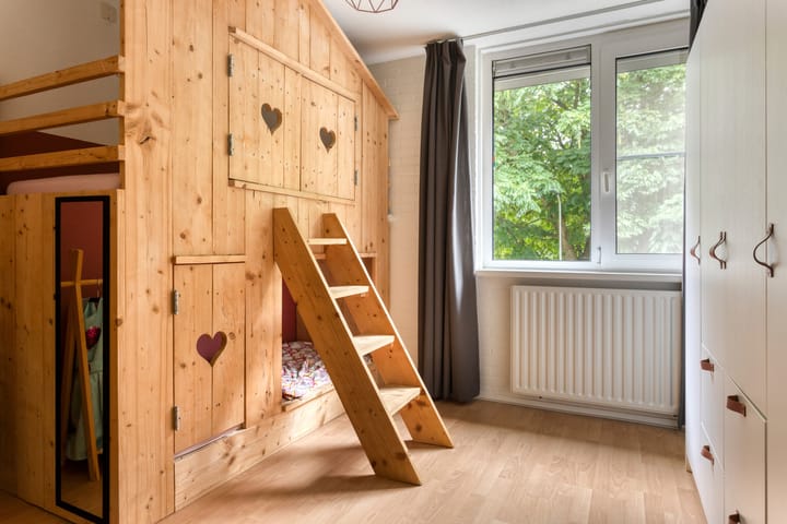 Photo 14 of Dokter Bauerstraat 162