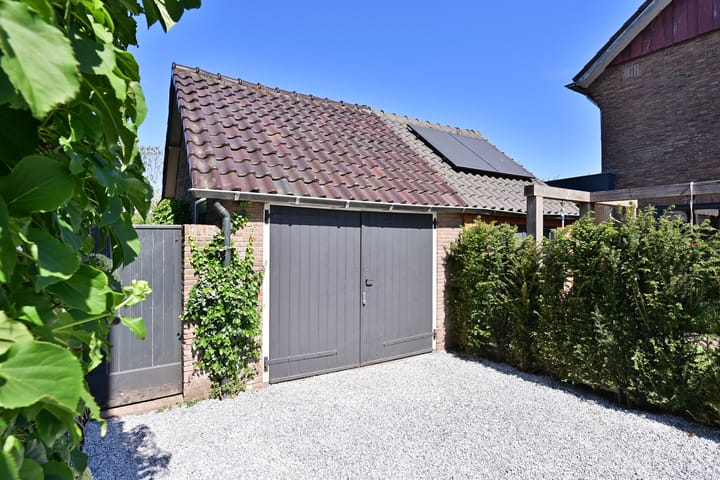 Photo 24 of Mendes da Costalaan 15