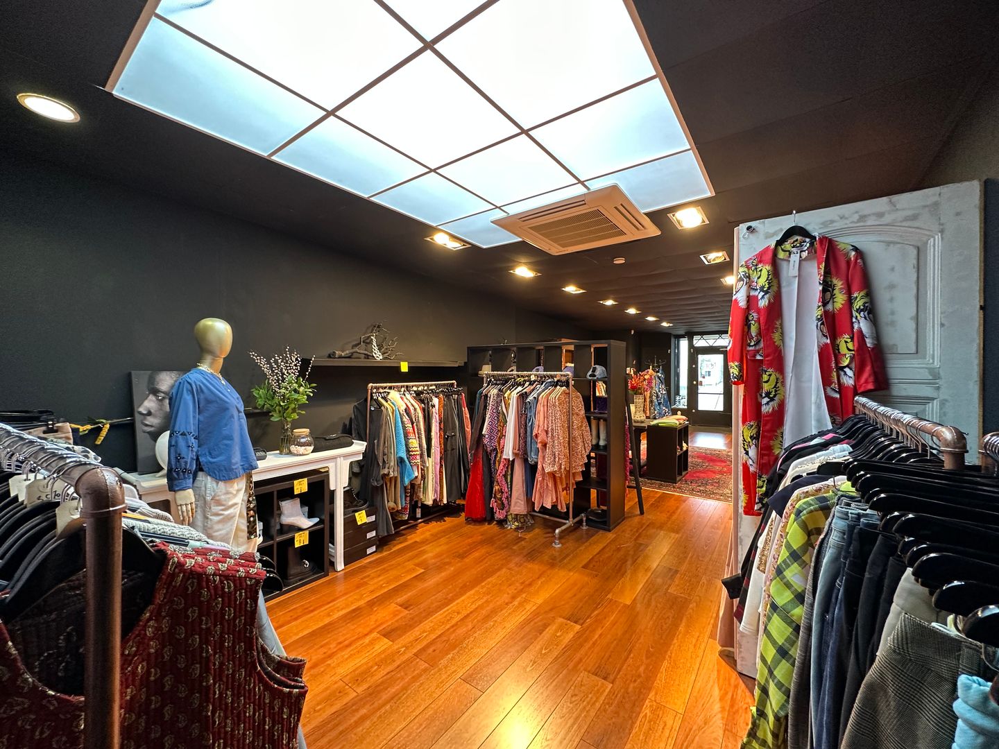 View photo 4 of Herenstraat 63