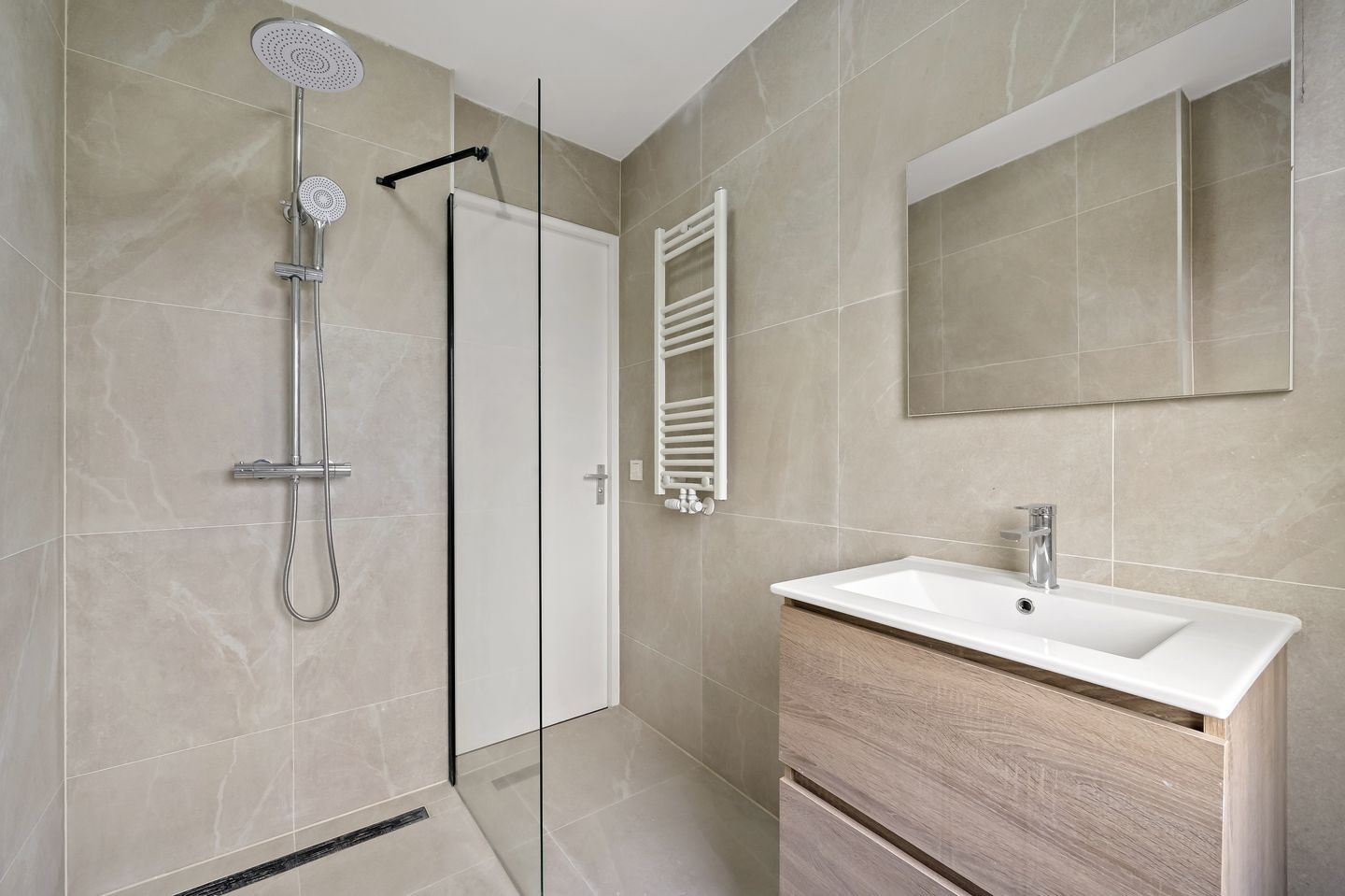 Foto 25 van Russischestraat 4-A02