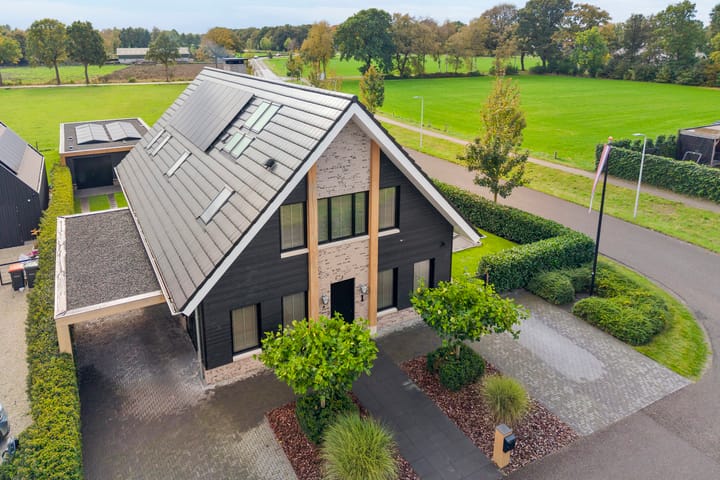 Photo 3 of Markeboek 1