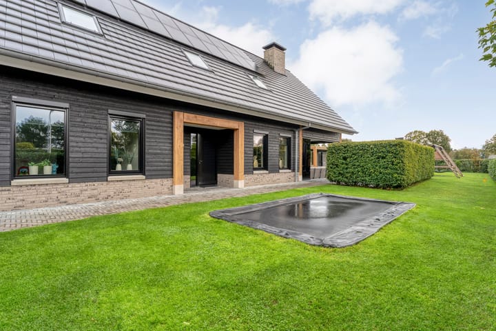 Photo 94 of Markeboek 1