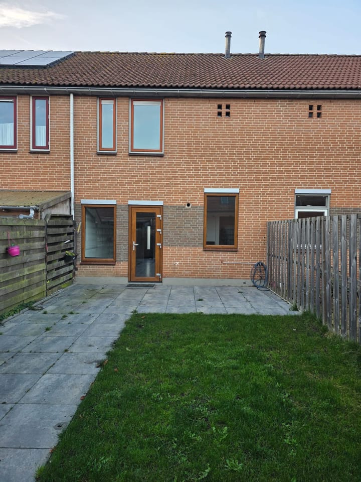 Photo 37 of Kamp 33 23