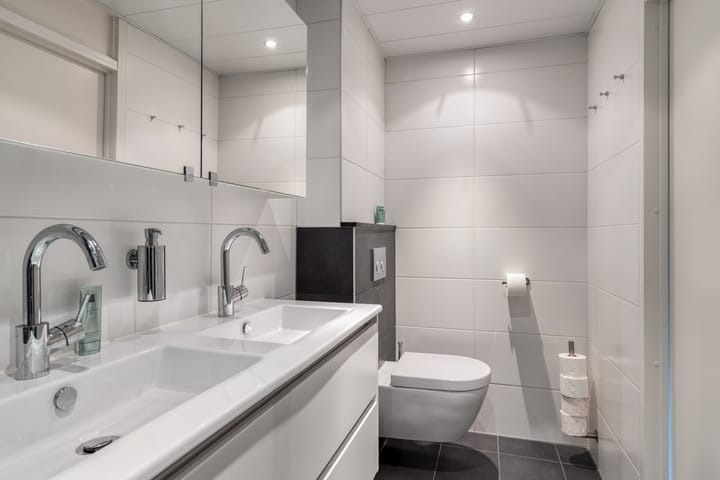 Foto 16 van Schweitzerstraat 50