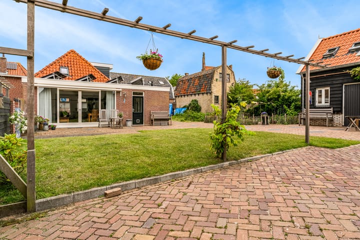 Photo 47 of Bangert 40