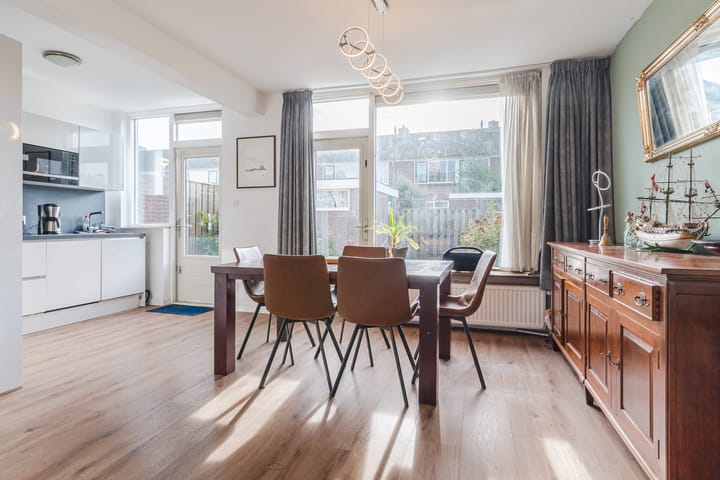 Foto 8 van van der Duyn van Maasdamstraat 21