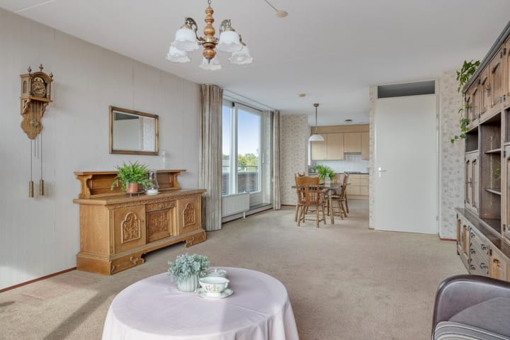 Photo 4 of 1e Sint Jozefstraat 301